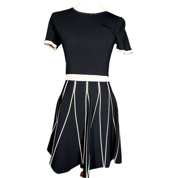 Shoshanna Tinsley Piped Pink Knit Fit-and-Flare Dress Small - Picture 12 of 13